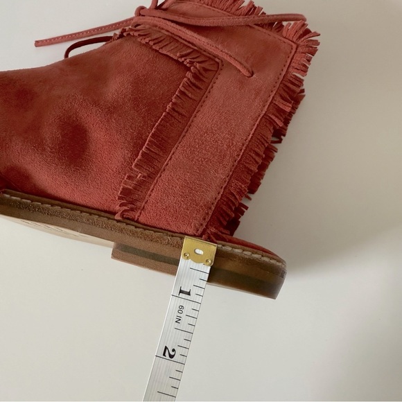 Silent D Sundance Neesham Leather Sandals Open Toe Women Sz 8 Fringed Red Brick - Picture 15 of 15